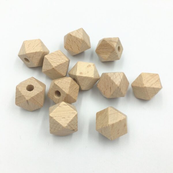 Cuenta hexagonal de madera